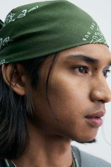 BANDANA À IMPRIMÉ GÉOMÉTRIQUE GRAPHIQUE - Vert de Zara - Image 1