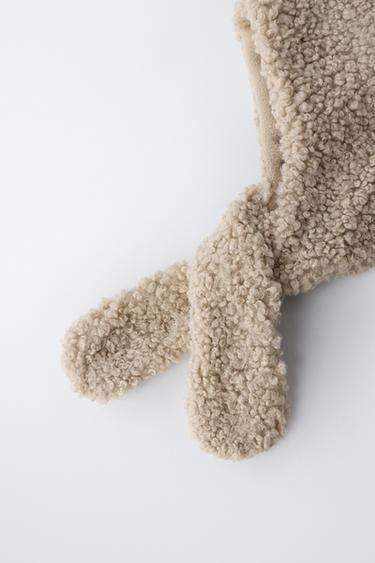 FAUX SHEARLING HAT WITH COLLAR - Beige by Zara - Image 1