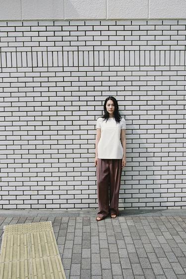 롤업 플리츠 덮개 포켓 팬츠 - Zara 다크 브라운
