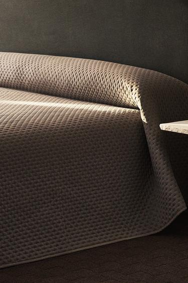 MICROFIBRE QUILT - Brown / Taupe by Zara