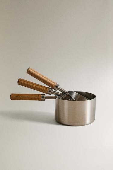 SET OF WOODEN MEASURING SPOONS - Brown by Zara - Image 1