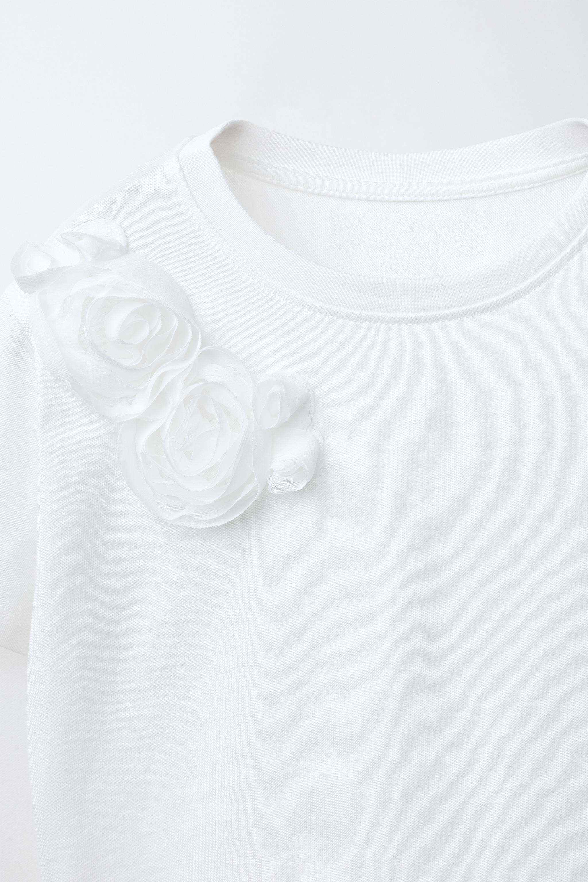HAUT À FLEURS EN ORGANZA