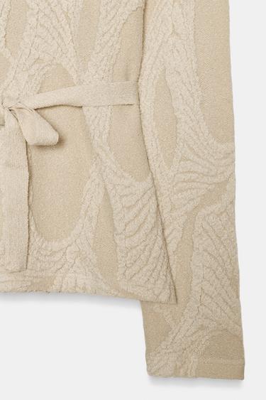 PULL EN JACQUARD AVEC CEINTURE - Écru moyen de Zara - Image 7