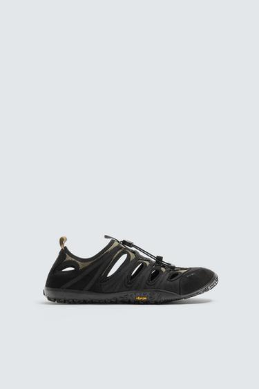TECHNICAL SANDALS X VIBRAM® - Black by Zara