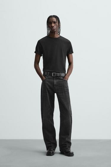 JEANS BOCA DE SINO AJUSTADOS - Carvão da Zara