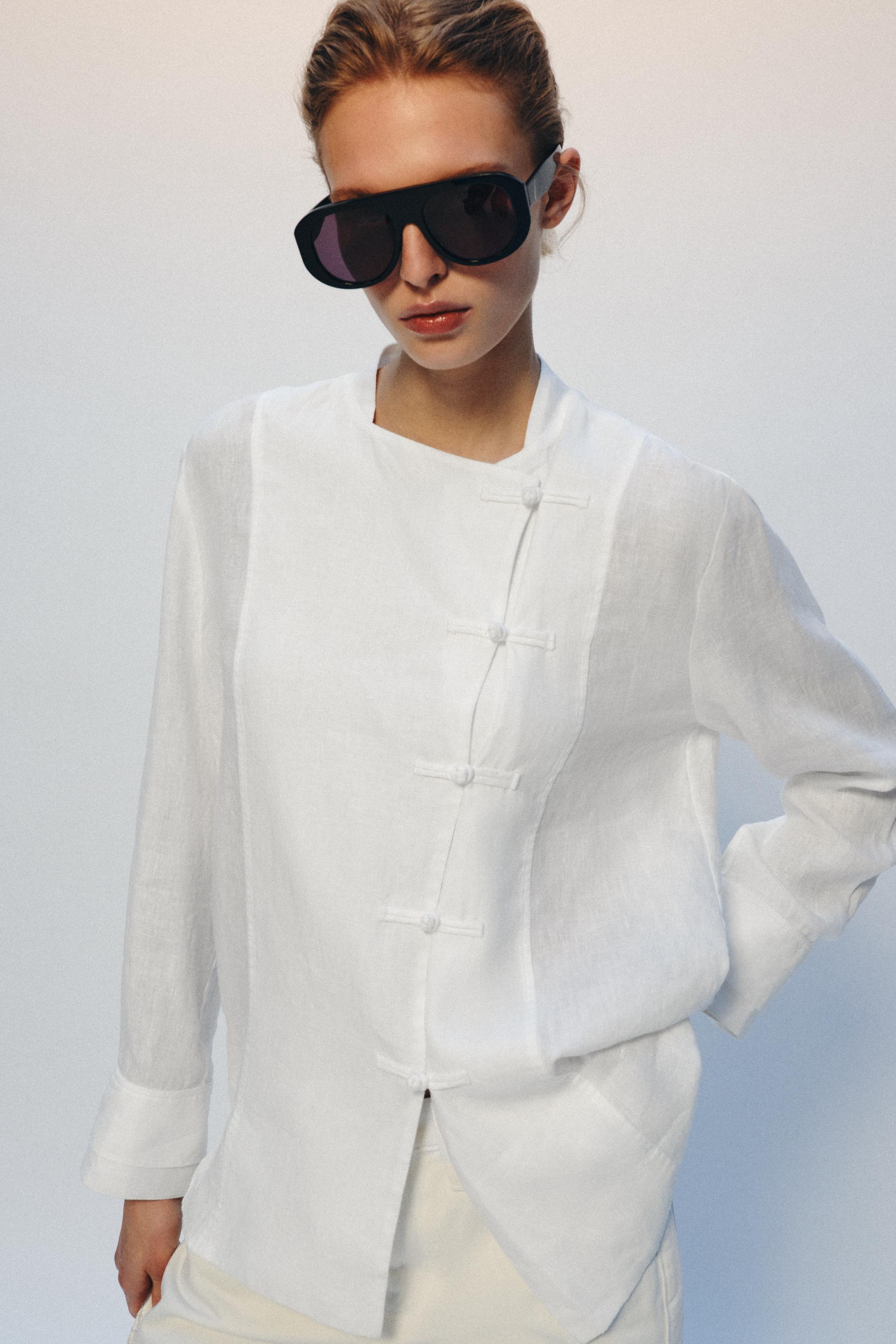 ZW COLLECTION 100% LINEN FIREMAN CLASP SHIRT - White | ZARA India