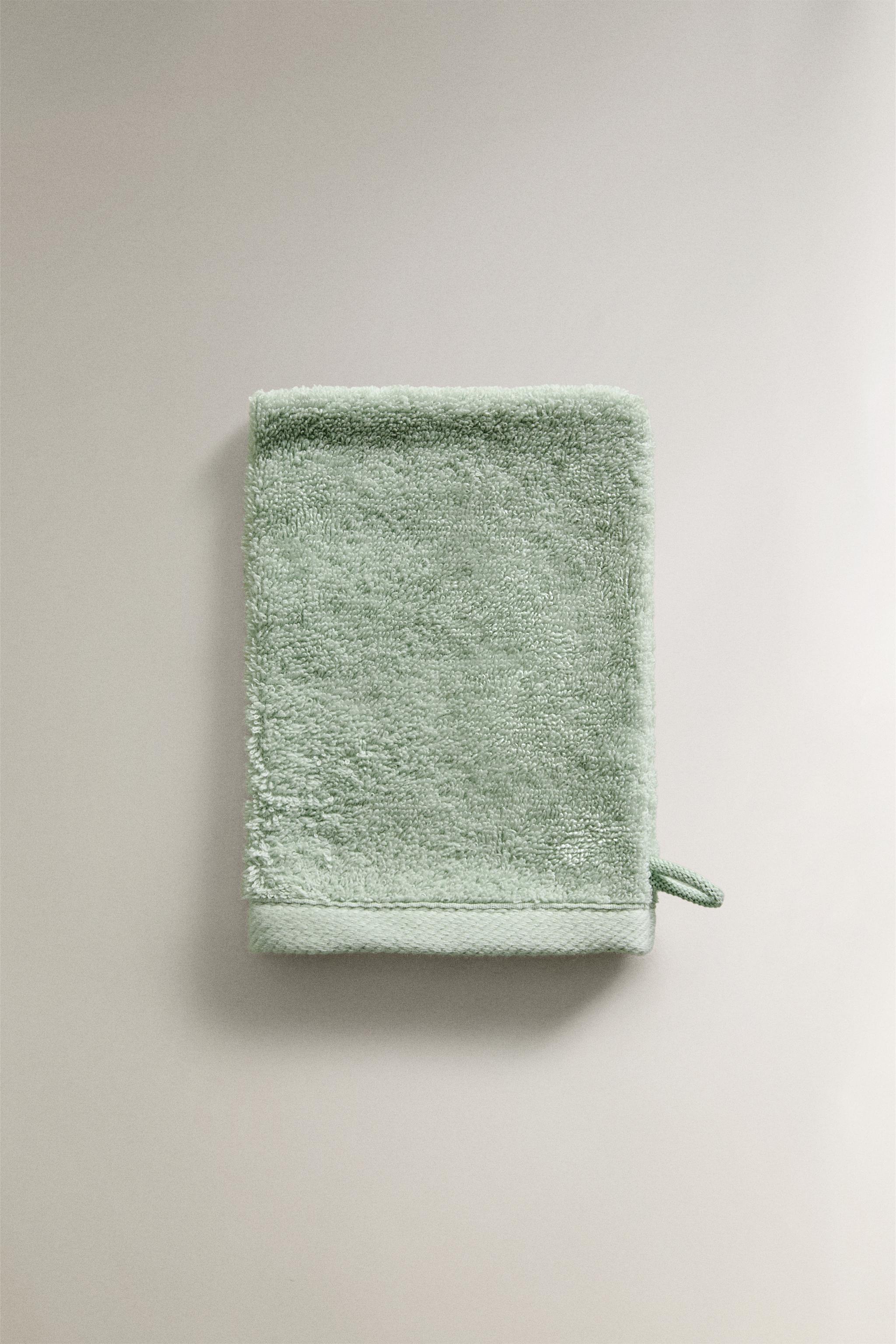 COTTON TERRY BATH MITT