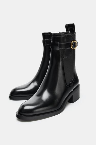 Zara BUCKLE DETAIL ANKLE BOOTS - Black