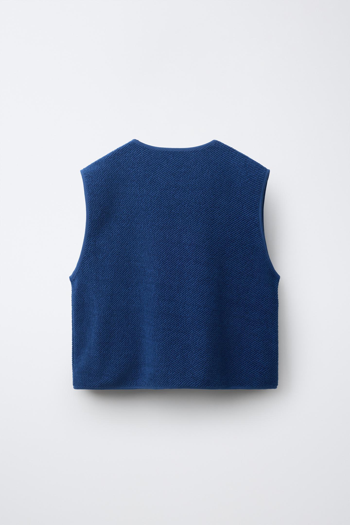 Детский жилет Zara Textured Vest with Text and Label, цвет: Синий — фото 3