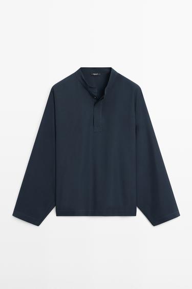 Blusa capa fluida cuello mao - Marino de Zara