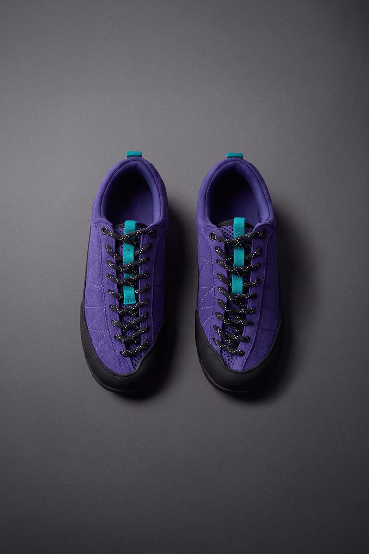 CONTRAST SNEAKERS — Lilac