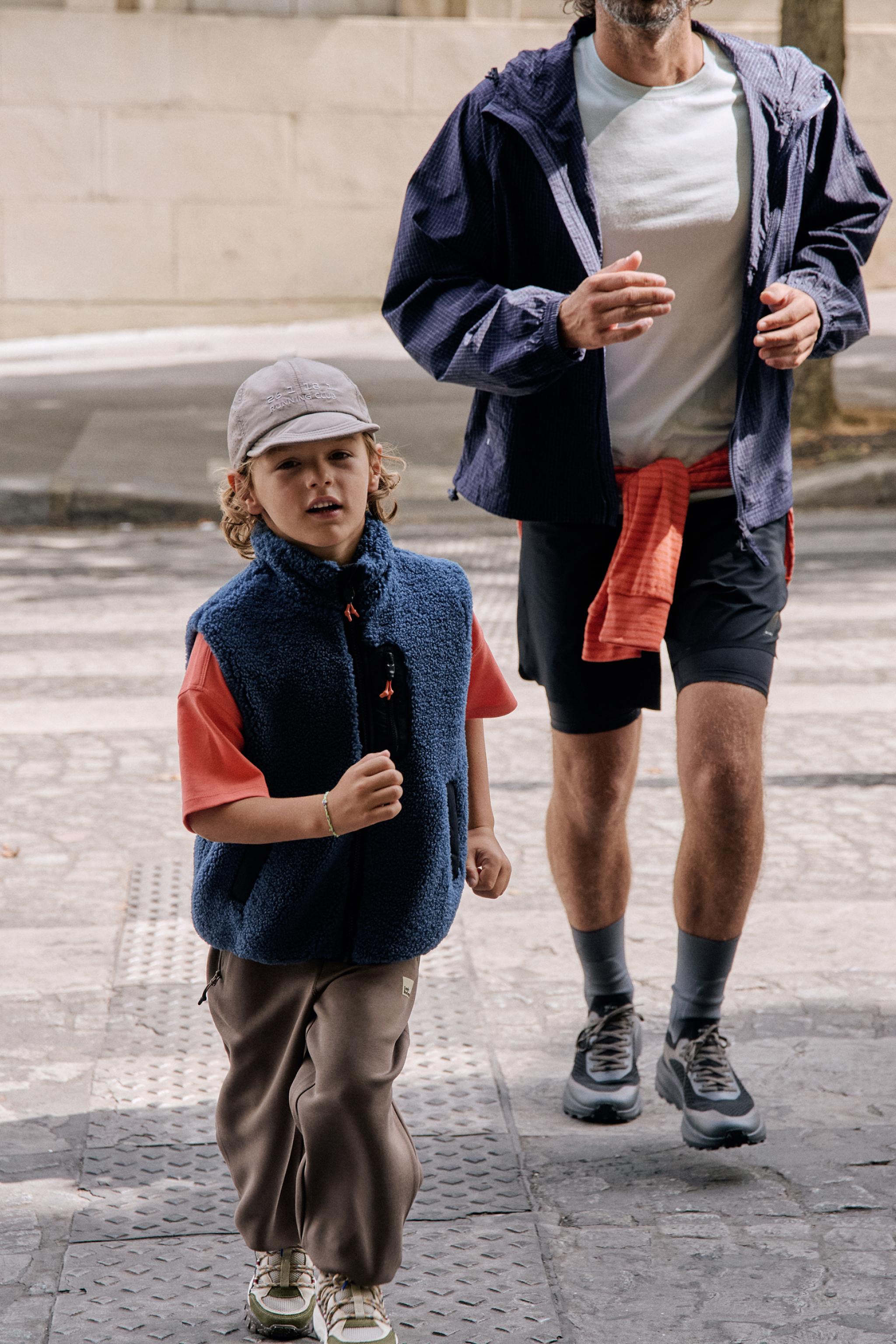 GILET EFFET MOUTON RETOURNÉ CONTRASTANT
