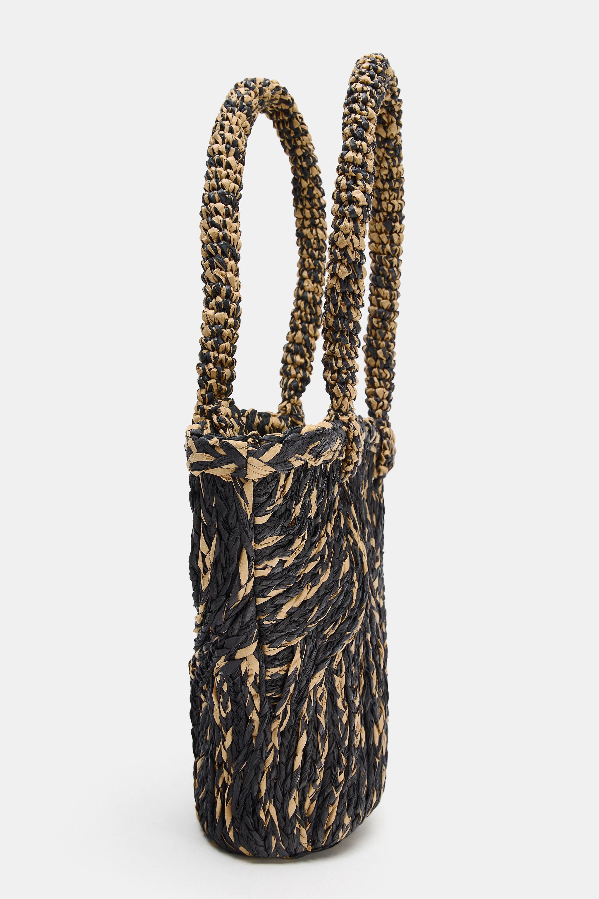 WOVEN BODY BASKET BAG