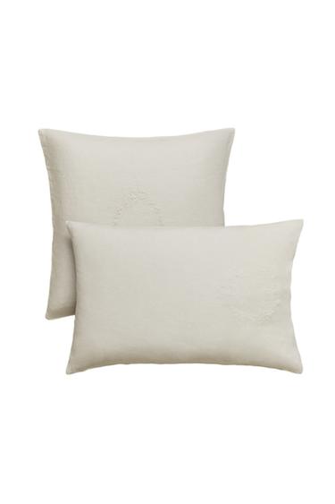 WASHED LINEN PILLOWCASE - Ecru Zara