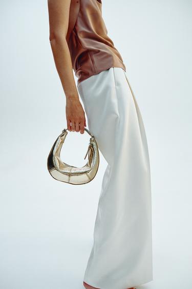 OVAL BAG WITH METAL STRAP - Golden by Zara
