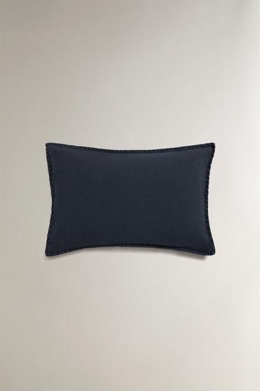 HOUSSE DE COUSSIN LIN DÉLAVÉ - Bleu moyen de Zara - Image 2