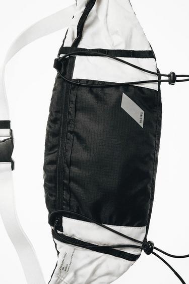 RIÑONERA DEPORTIVA TÉCNICA - Multicolor de Zara