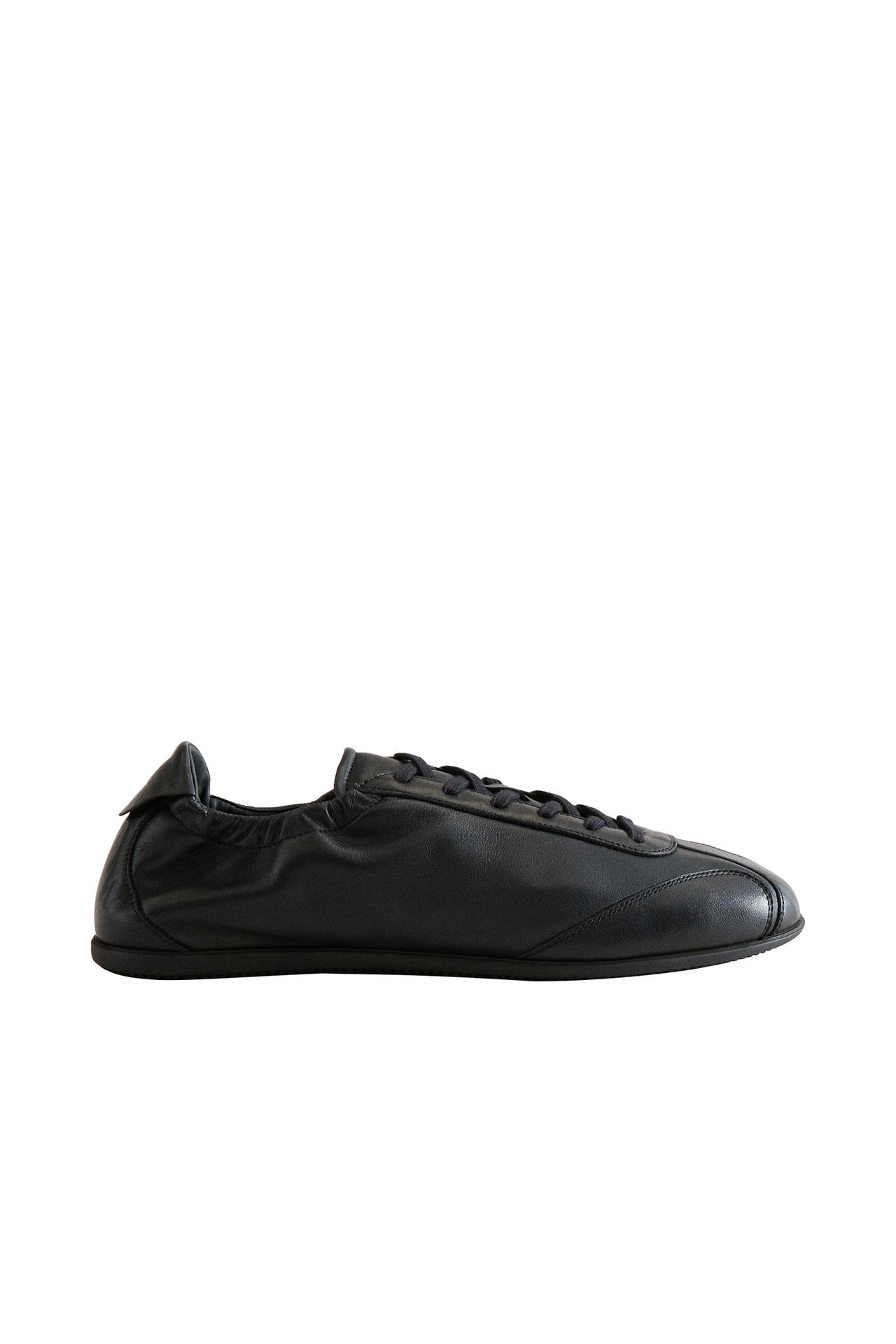 LEATHER SNEAKERS