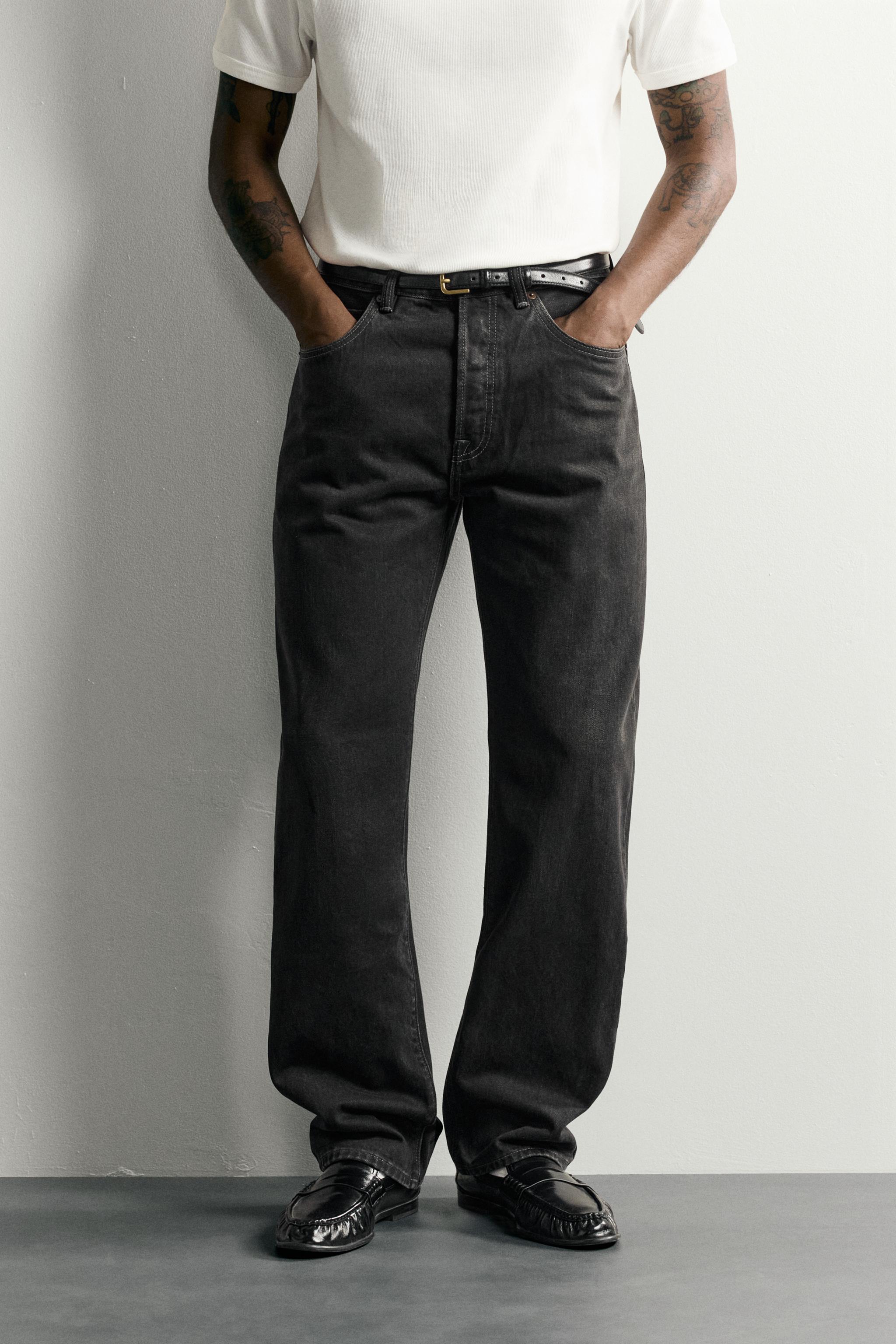 STRAIGHT FIT JEANS