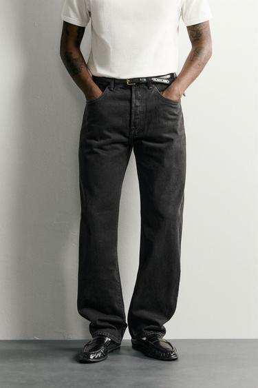 JEANS STRAIGHT FIT - Negro de Zara