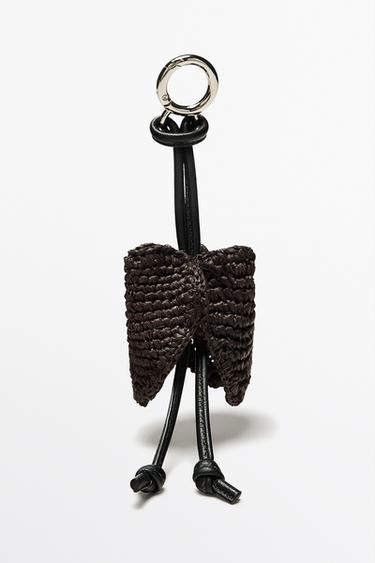 Charm tulipán rafia - Marrón de Zara - Imagen 0
