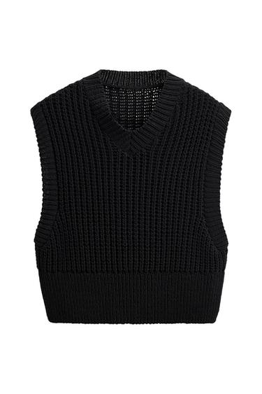 TEXTURED KNIT VEST