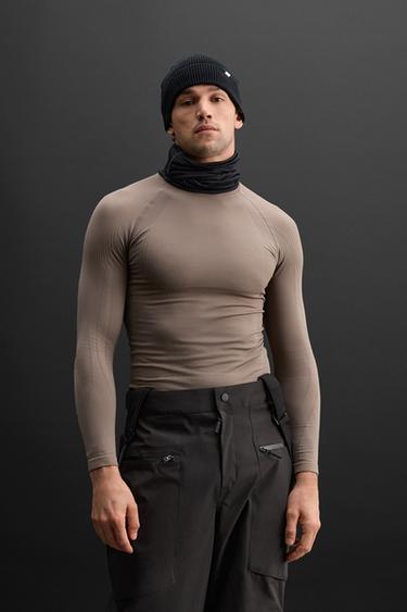 COMPRESSION BASE LAYER T-SHIRT - Brown by Zara