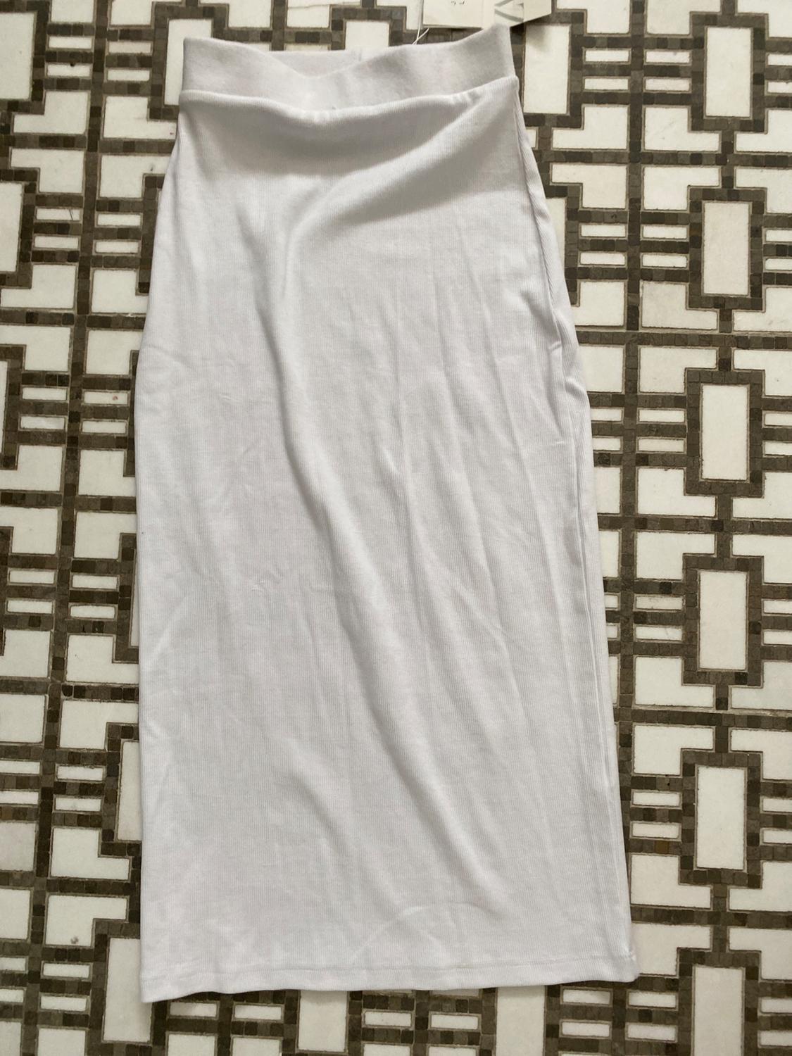 BASIC KNIT SKIRT