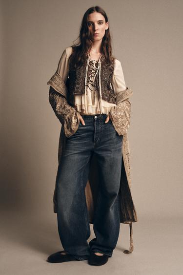 فيست مطرز بخرز ZW COLLECTION - بني شيكولاته by Zara