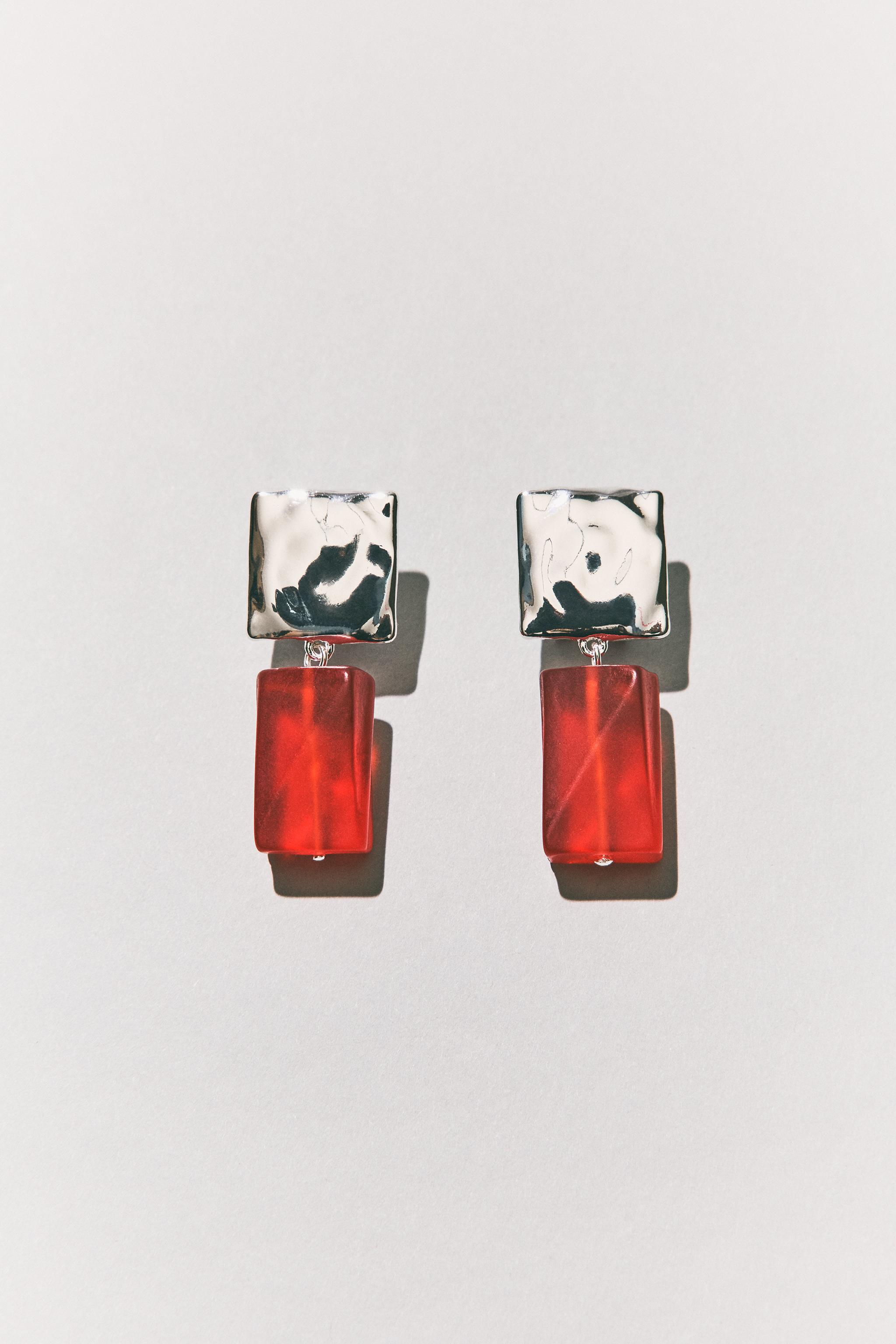 METAL AND RESIN EARRINGS — Silver