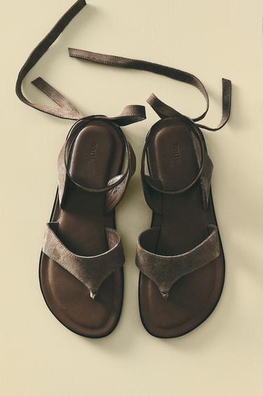SANDALE LEDERRIEMEN KNÖCHELRIEMCHEN - Braun von Zara