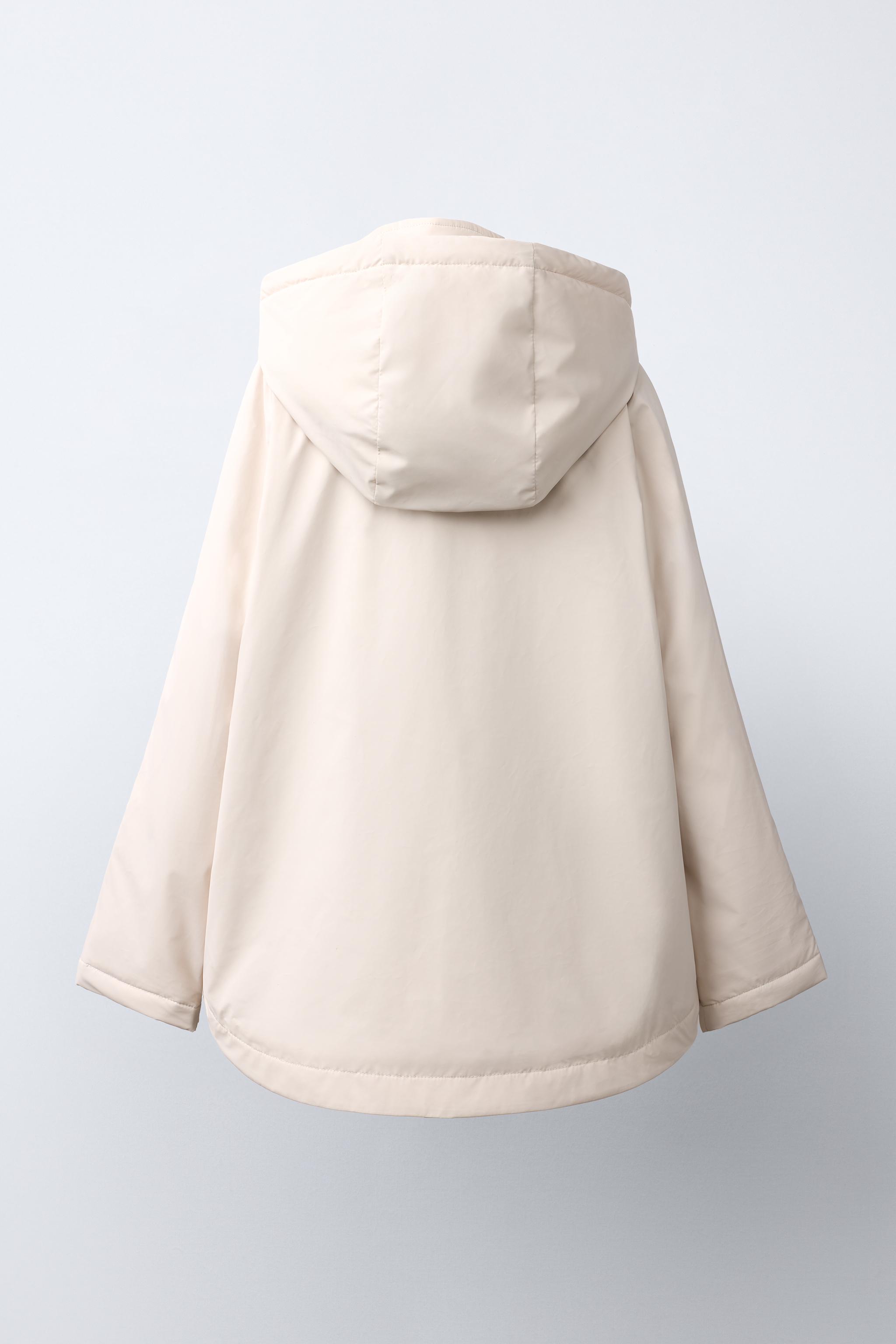 WATER-RESISTANT RUBBERIZED RAINCOAT