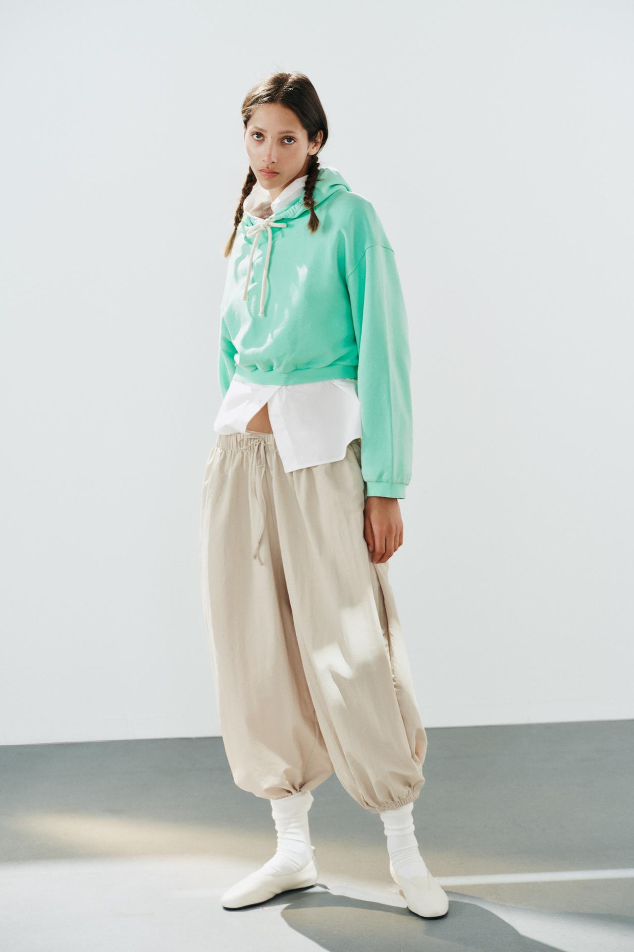 TECHNICAL FABRIC BLOOMER PANTS — Stone