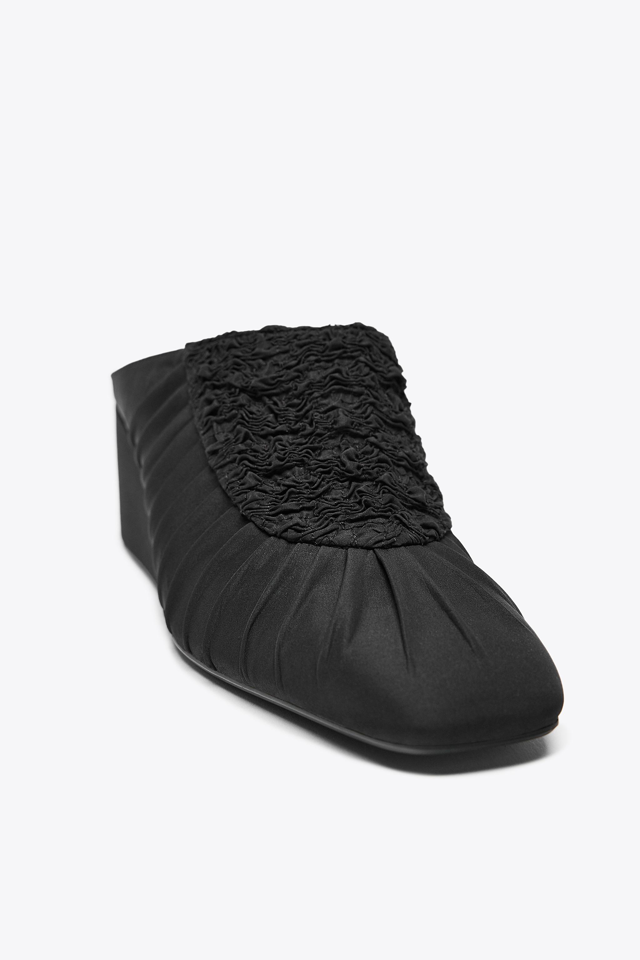 ZARA プリーツファブリック ウェッジソール X FANGLU LIN プリーツファブリック ウェッジソール X FANGLU LIN - ブラック