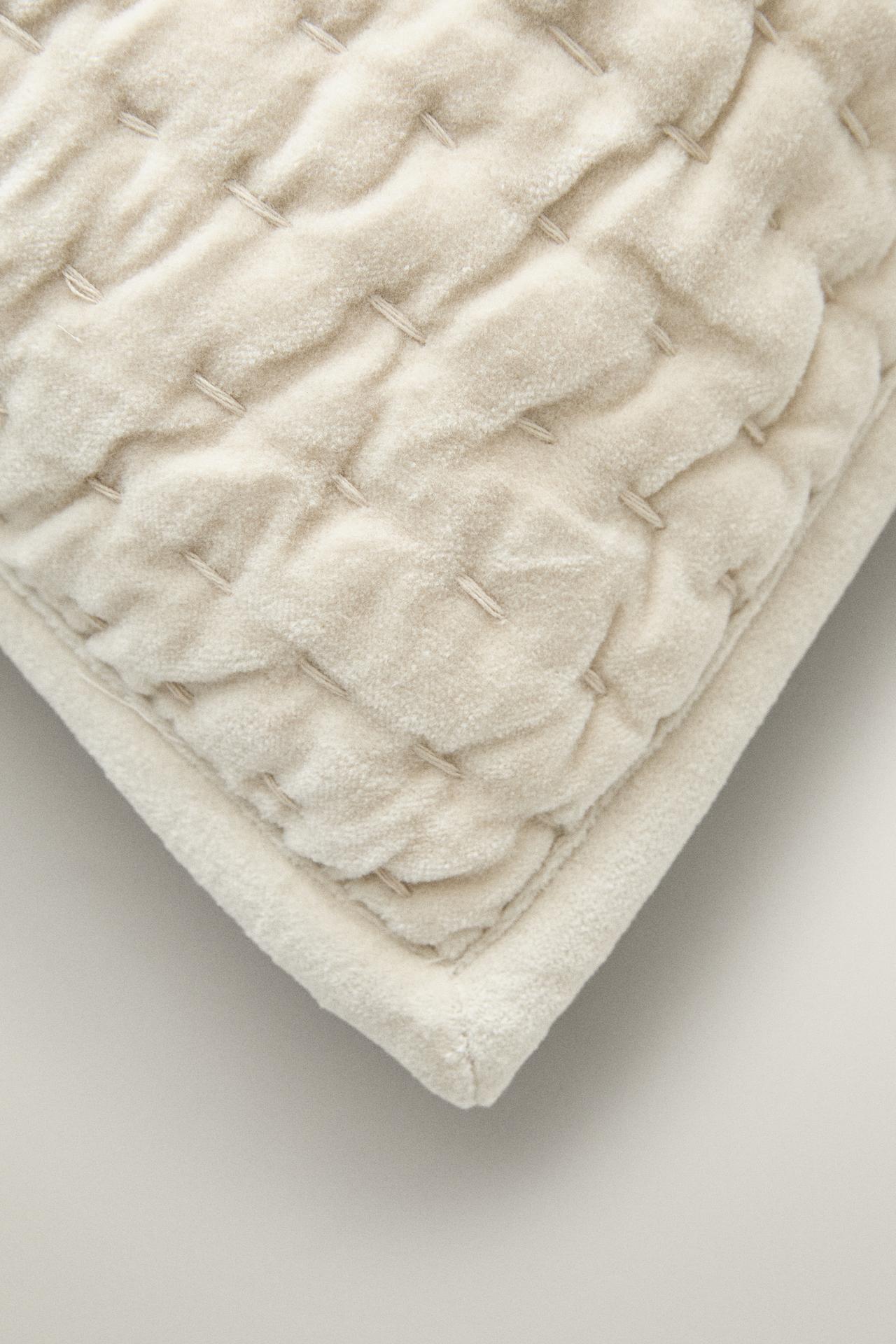 FADED VELVET THROW PILLOW COVER — Beige