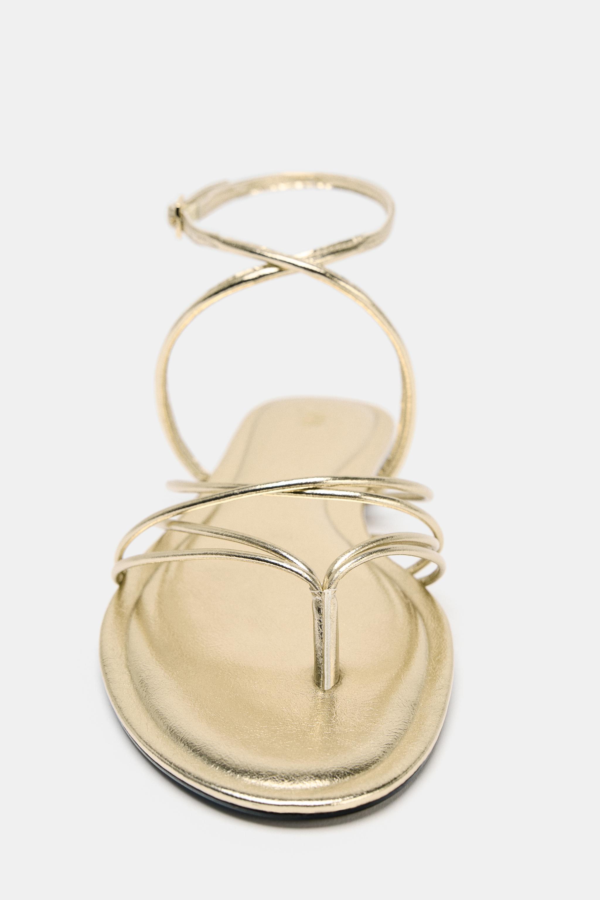 SANDALIA PLANA TIRAS DORADA Oro ZARA España - Main Image