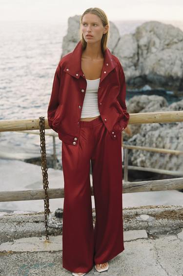CAZADORA BOMBER COLO ALTO - Burgundy de Zara - Imaxe 0