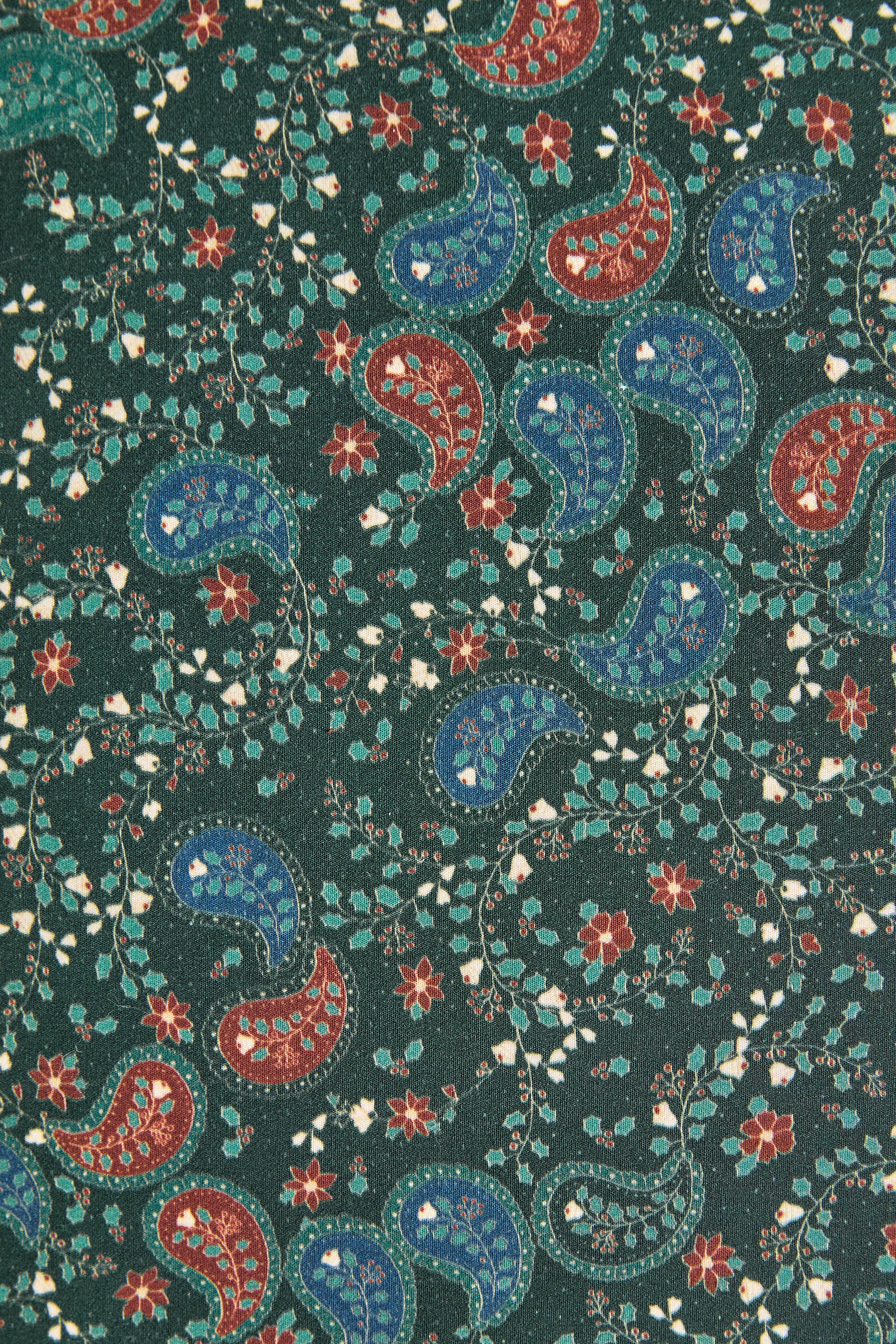 KIDS PAISLEY CHRISTMAS COTTON PILLOWCASE (300 THREAD COUNT)
