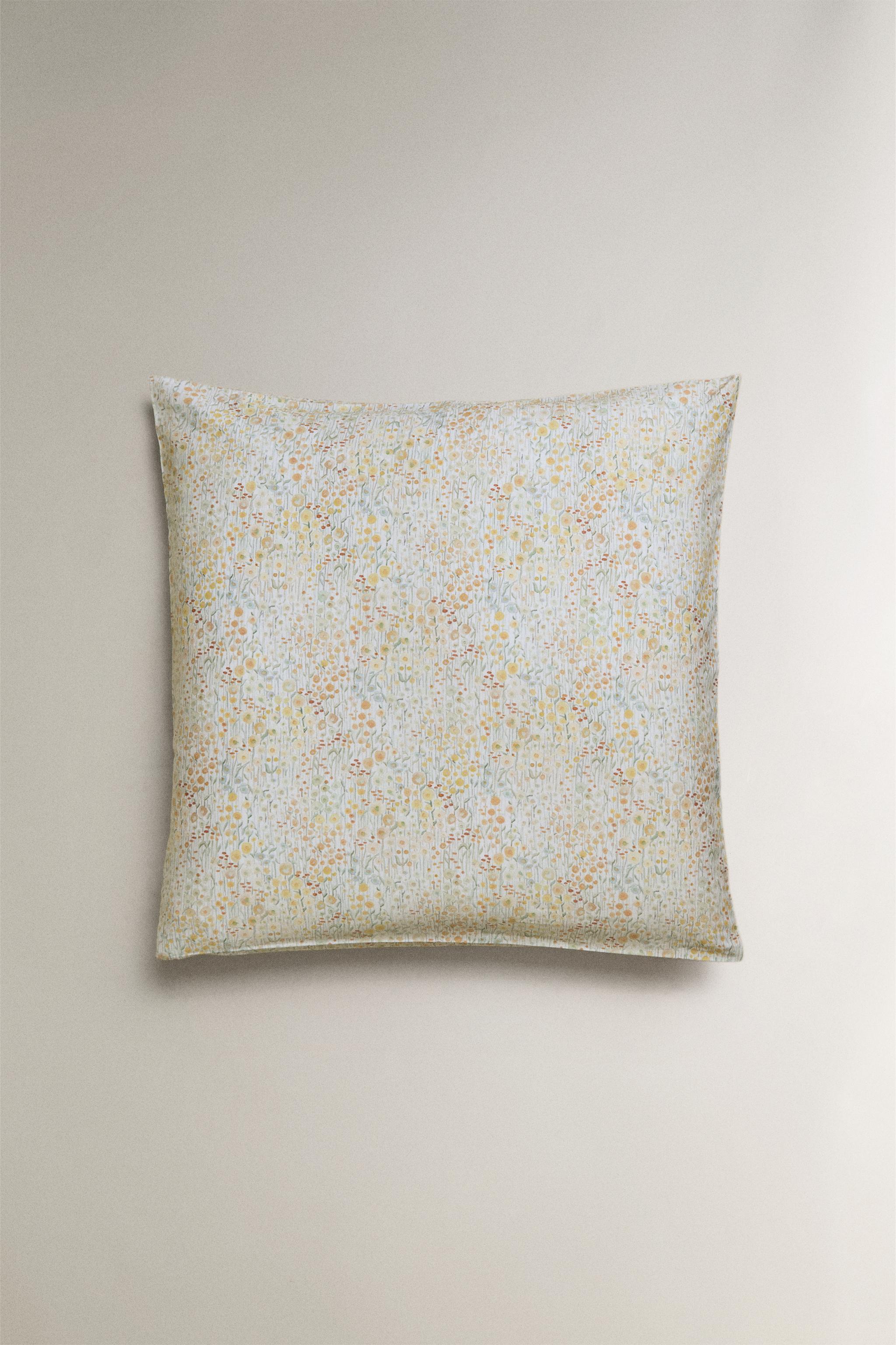 MINI FLORAL SATEEN PILLOWCASE
