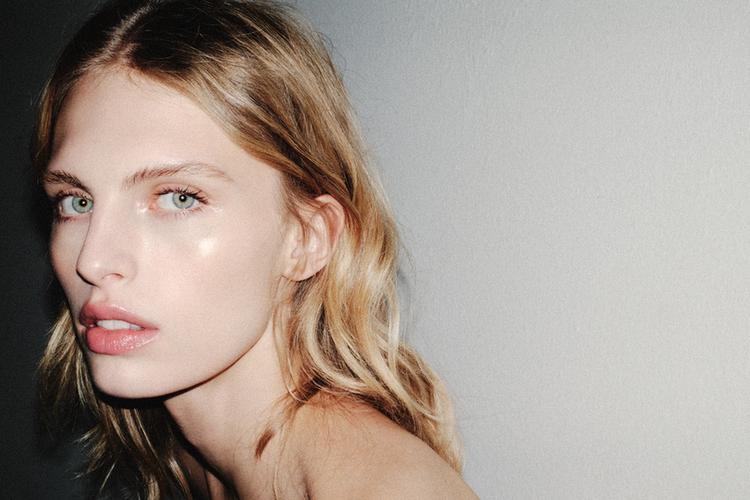 Juicy light liquid highlighter peachy copper