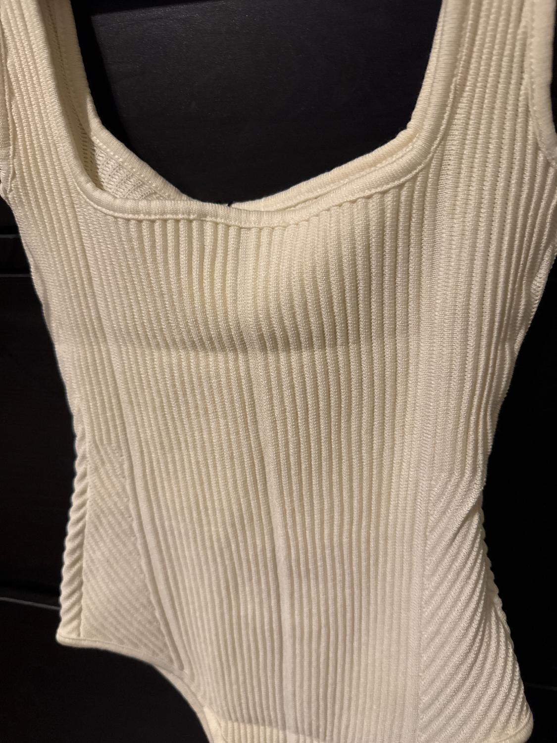 TEXTURED STRAPPY BODYSUIT - Image 3