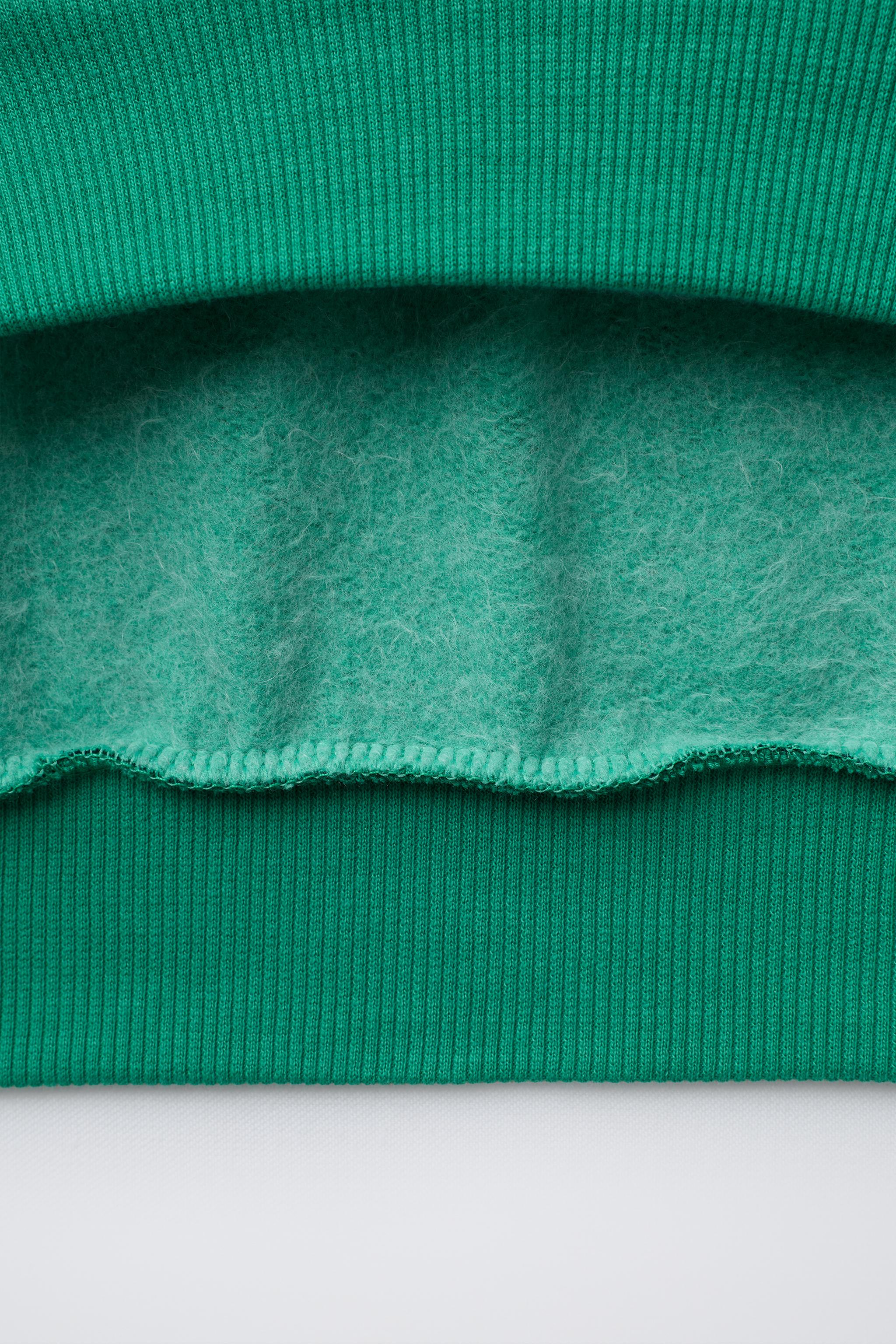 STRIPED TEXT SWEATSHIRT