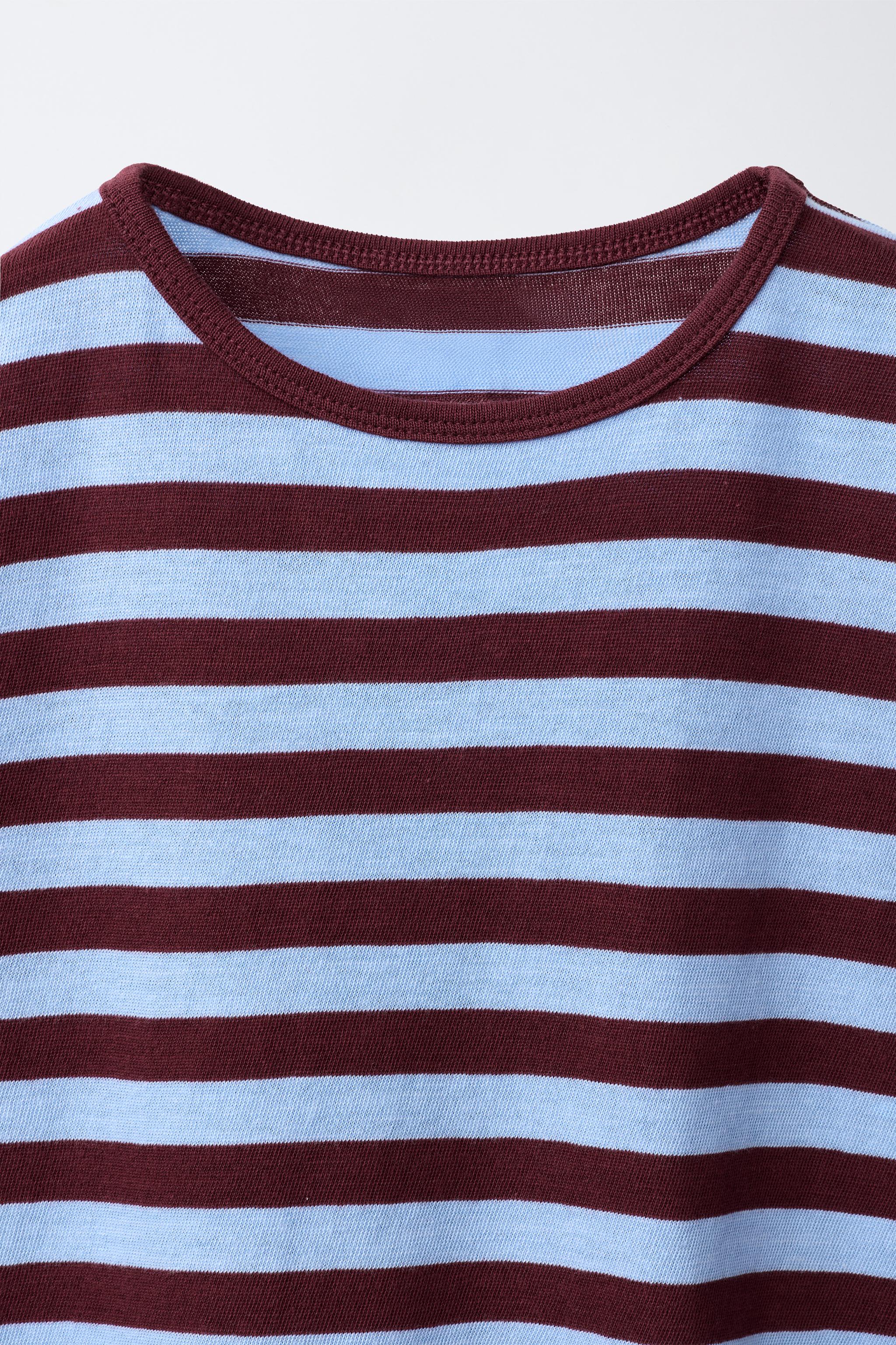 LOOSE FIT STRIPED T-SHIRT