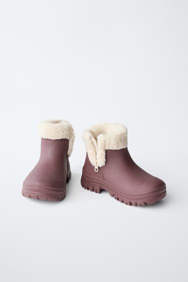 BOTTES DE PLUIE EFFET MOUTON - Bordeaux de Zara - Image 2