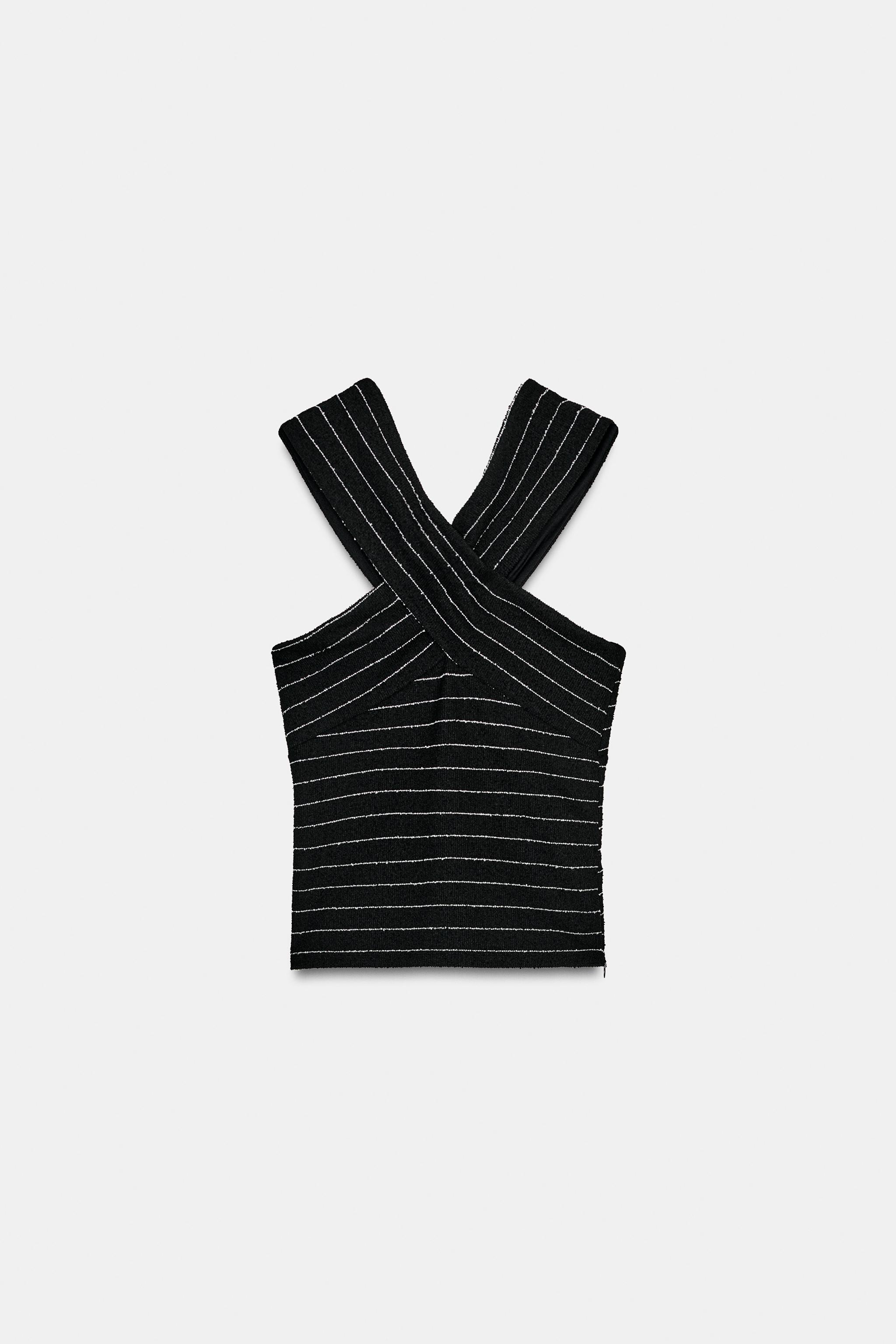 BOUCLÉ WRAP TOP