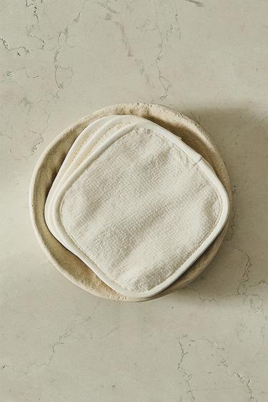 Zara SET OF REUSABLE MAKEUP REMOVER PADS (SET OF 3) - Ivory