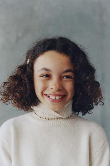PLAIN KNIT TURTLENECK SWEATER - Ecru by Zara