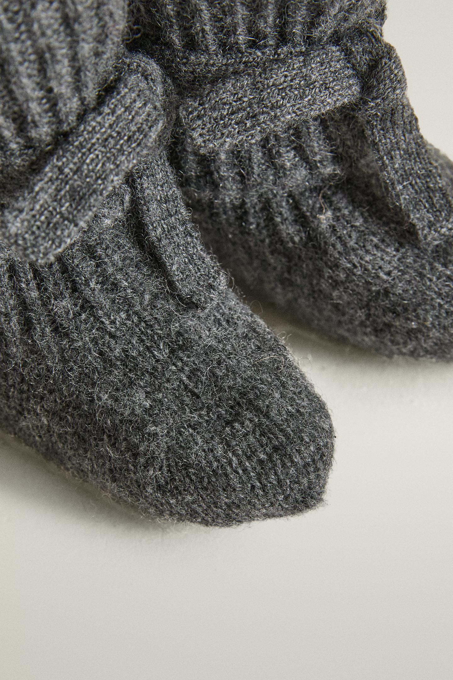 Детские пинетки Zara Cashmere Cable-Knit Baby Booties, цвет: Тёмный серый — фото 2
