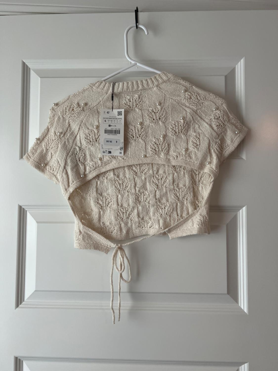 KNITWEAR TOP WITH FAUX PEARLS - Image 2