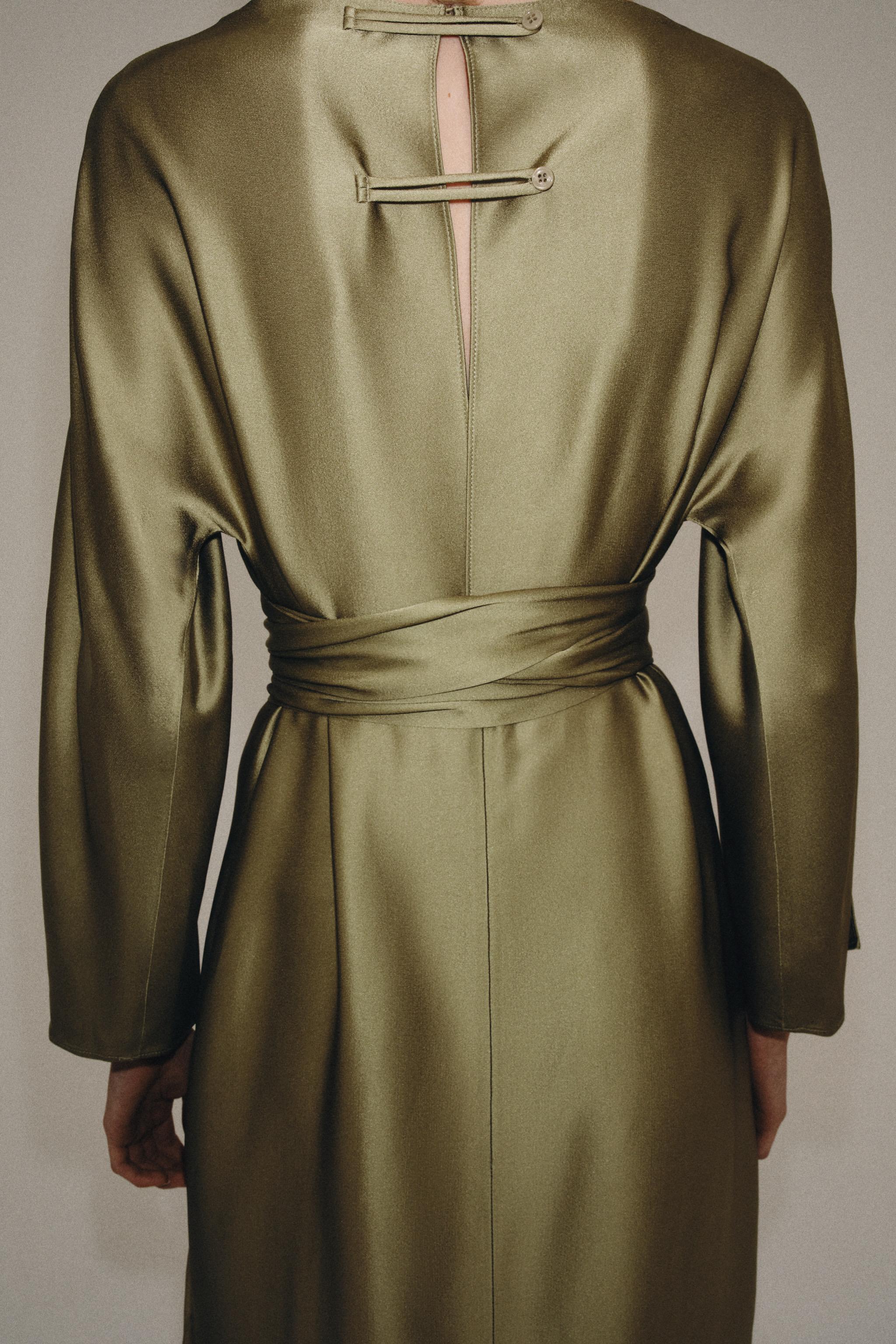Женские платья Zara ZW COLLECTION SATIN EFFECT MIDI DRESS — фото 3